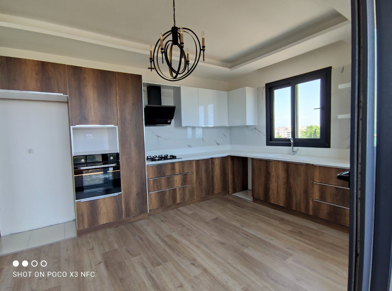 ERDEMLİKOMİSYONSUZ 3+1 SATILIK DAİRE ERDEMLİ 0.69 KONUT KREDİSİNE UYGUN resmi