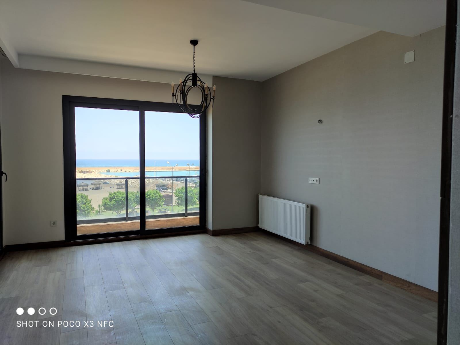 ERDEMLİKOMİSYONSUZ 3+1 SATILIK DAİRE ERDEMLİ 0.69 KONUT KREDİSİNE UYGUN resmi