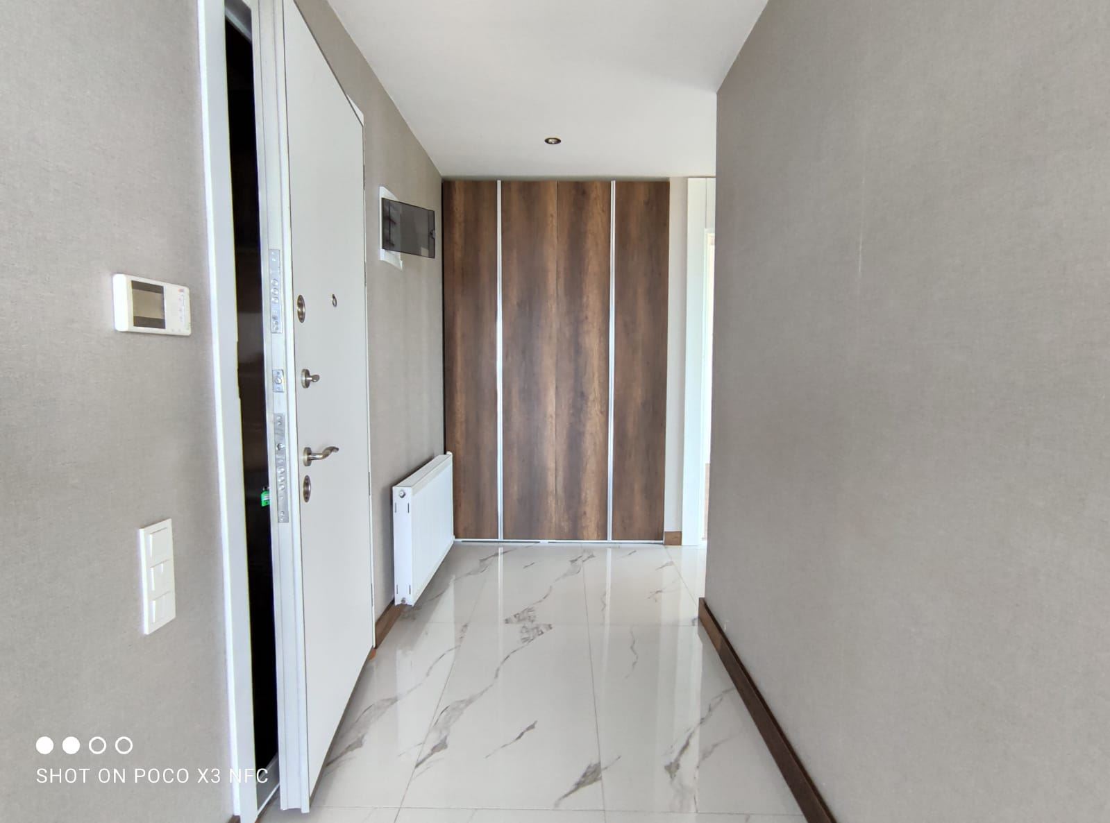 ERDEMLİKOMİSYONSUZ 3+1 SATILIK DAİRE ERDEMLİ 0.69 KONUT KREDİSİNE UYGUN resmi