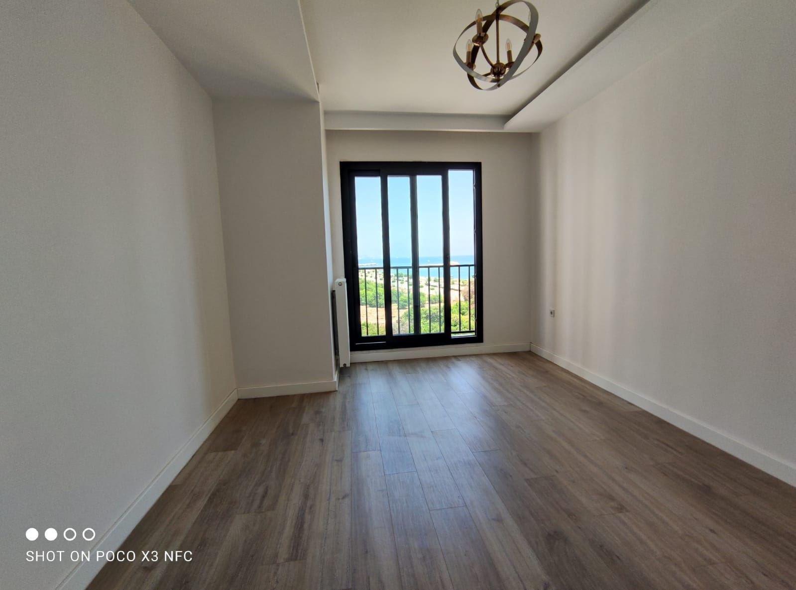 ERDEMLİKOMİSYONSUZ 3+1 SATILIK DAİRE ERDEMLİ 0.69 KONUT KREDİSİNE UYGUN resmi