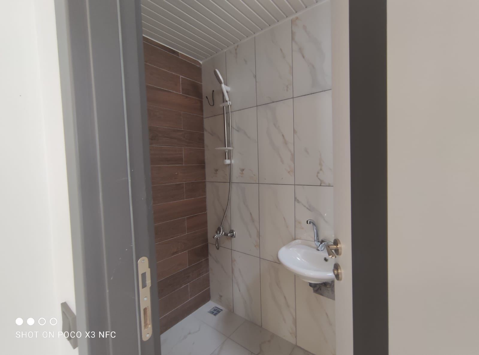 ERDEMLİKOMİSYONSUZ 3+1 SATILIK DAİRE ERDEMLİ resmi