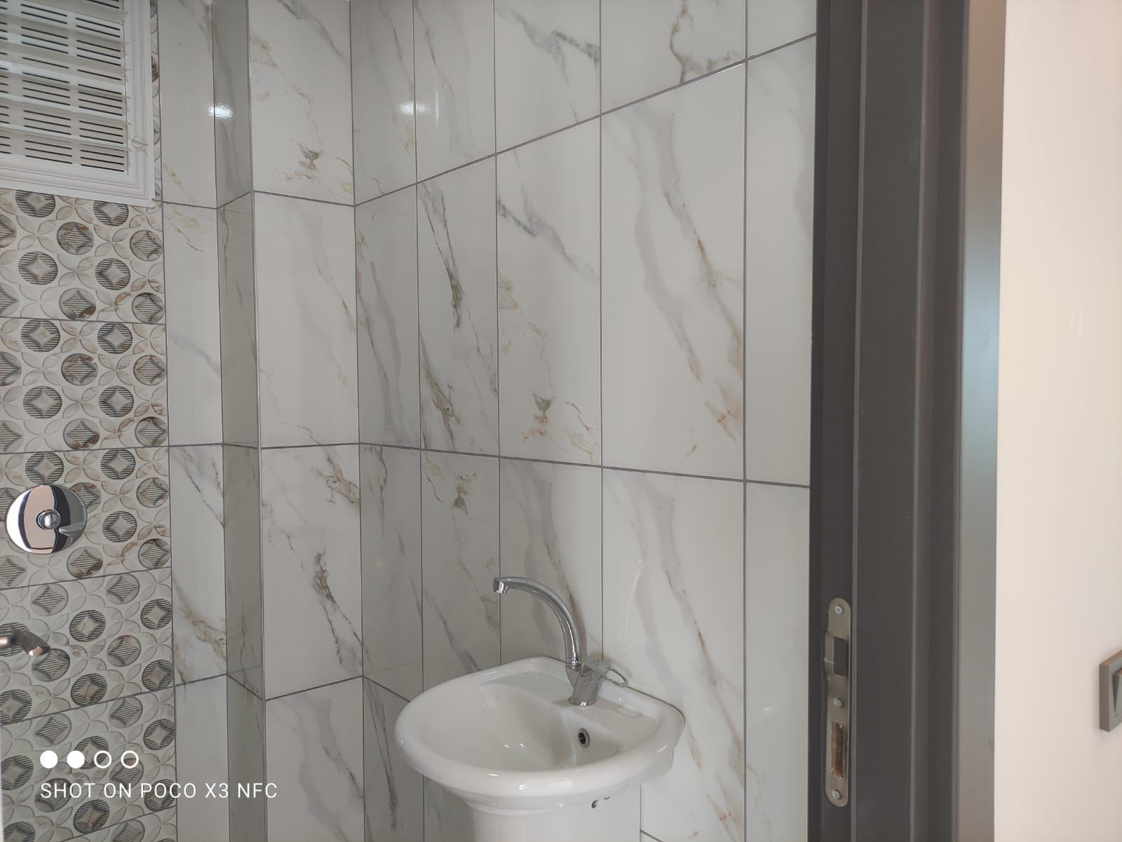 ERDEMLİKOMİSYONSUZ 3+1 SATILIK DAİRE ERDEMLİ resmi