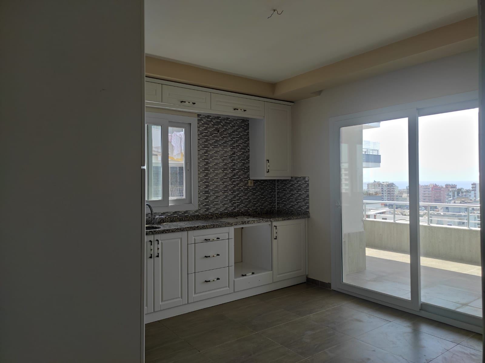 ERDEMLİKOMİSYONSUZ 3+1 SATILIK DAİRE ERDEMLİ resmi