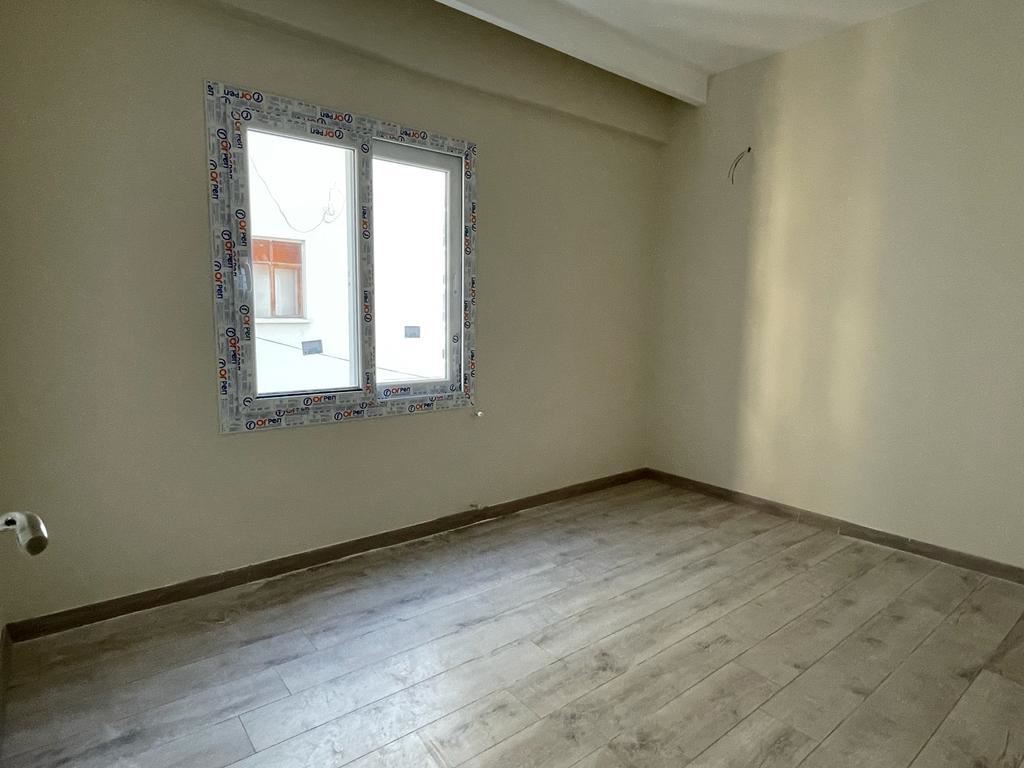 ERDEMLİKOMİSYONSUZ 2+1 SATILIK DAİRE ERDEMLİ resmi