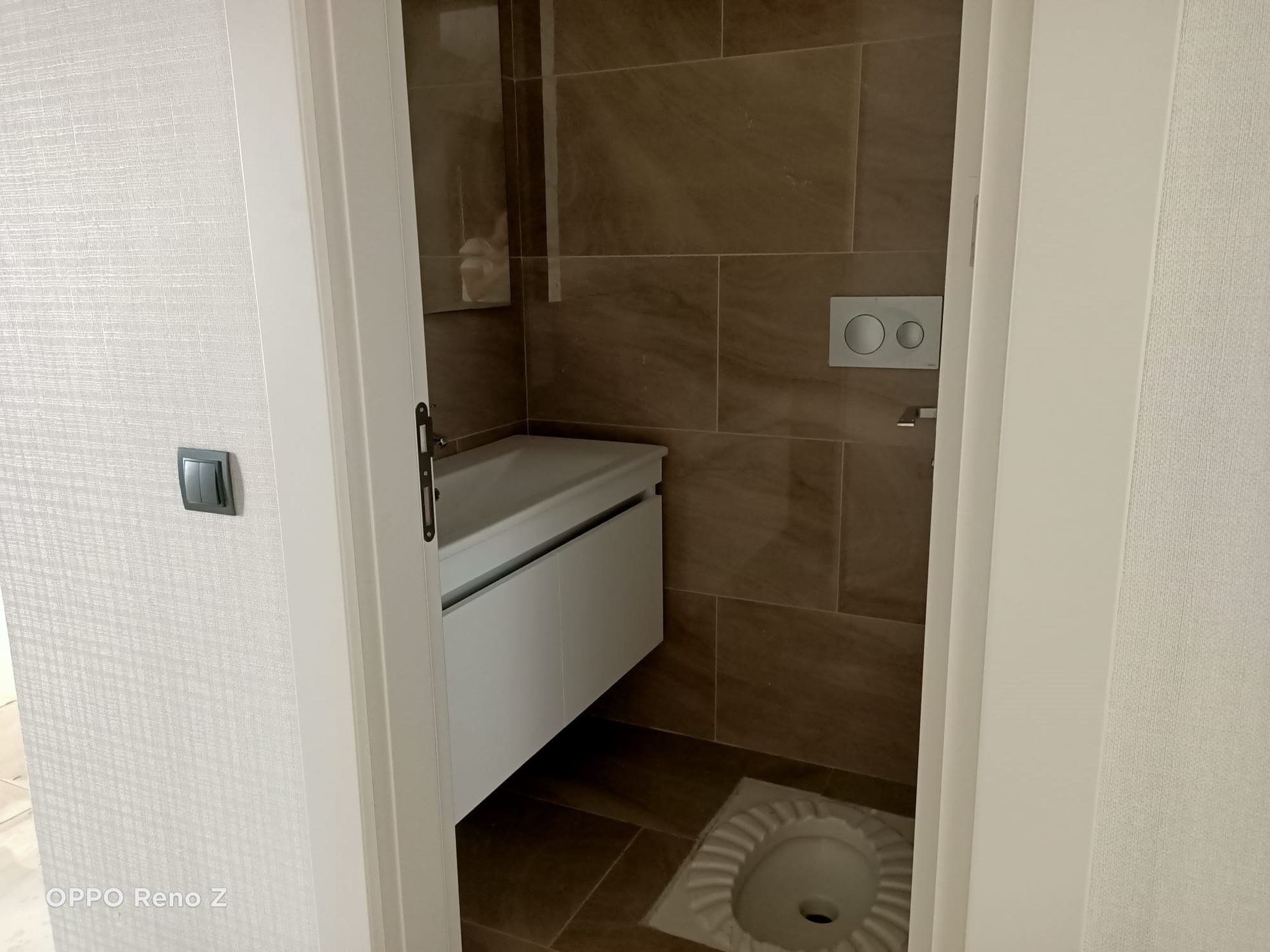 ERDEMLİKOMİSYONSUZ 3+1 SATILIK DAİRE ERDEMLİ resmi