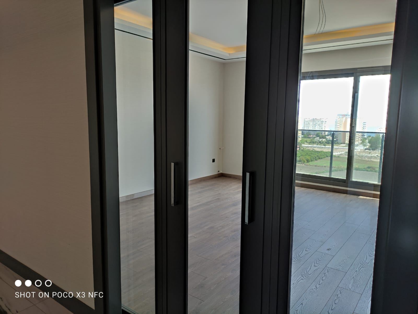 ERDEMLİKOMİSYONSUZ 4+1 SATILIK DAİRE ERDEMLİ resmi