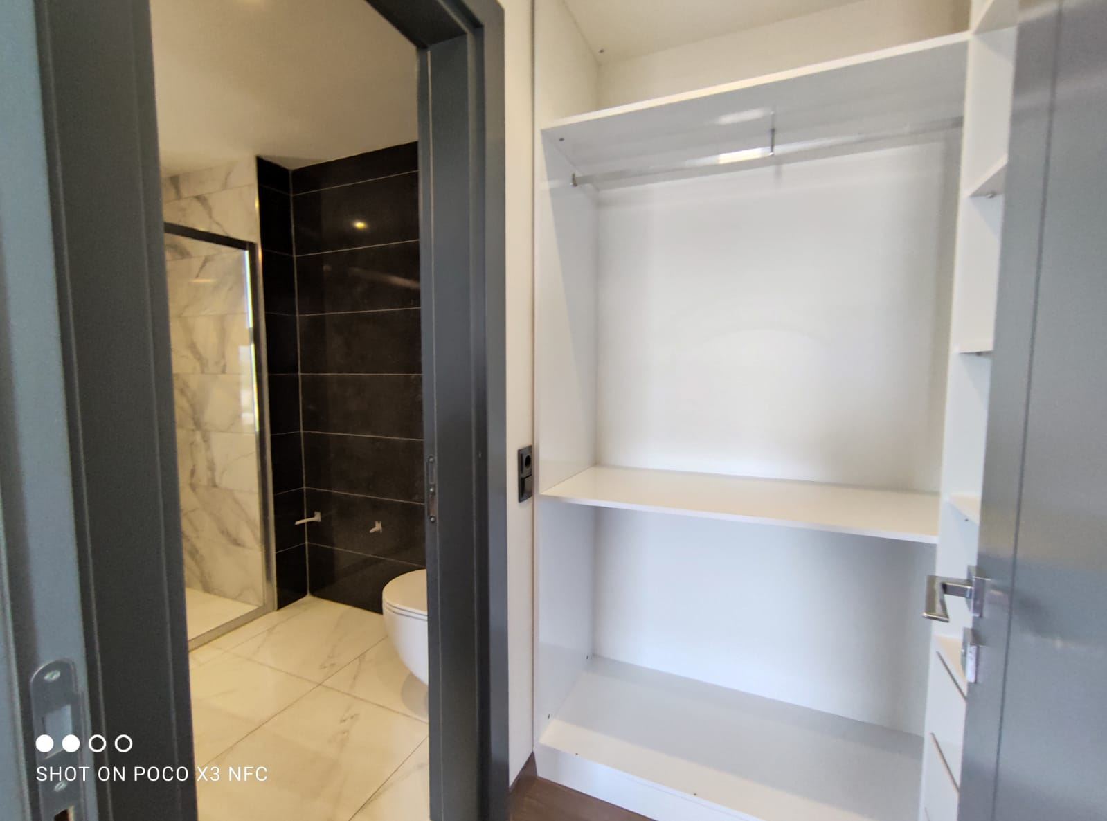 ERDEMLİKOMİSYONSUZ 4+1 SATILIK DAİRE ERDEMLİ resmi