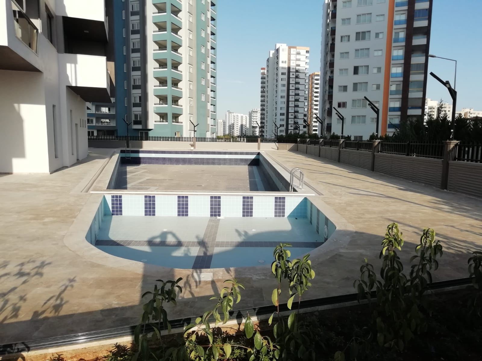 ERDEMLİKOMİSYONSUZ 2+1 SATILIK DAİRE ERDEMLİ  resmi