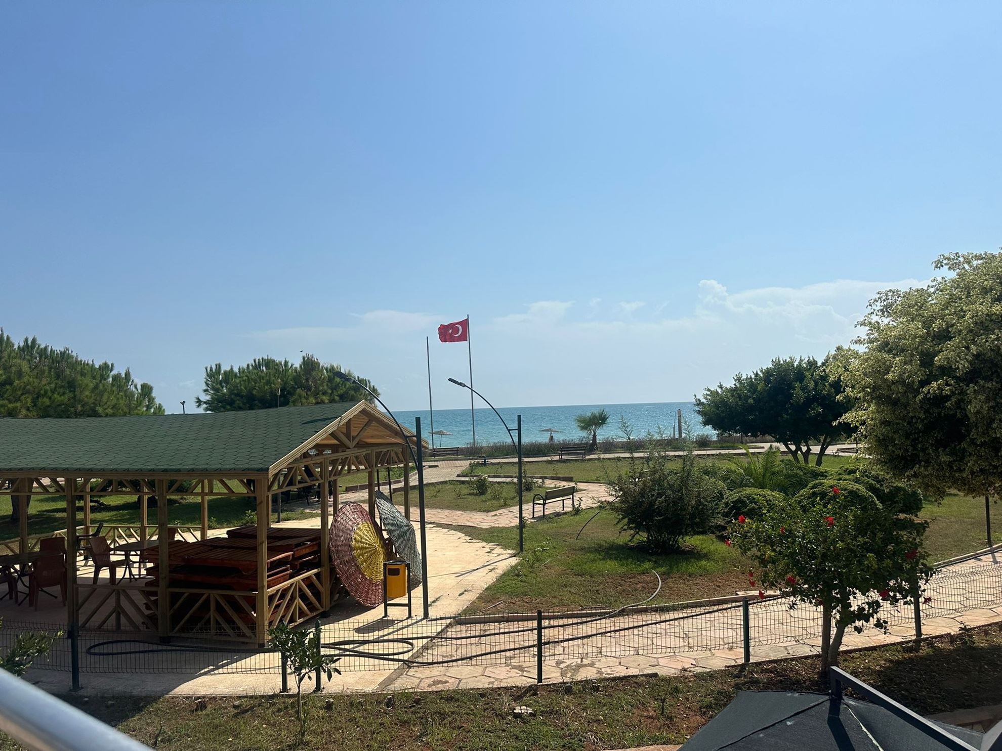 SATILIK DENİZE SIFIR YAZLIK 3+1 LİMONLU (LEMAS) ERDEMLİ MERSİN  resmi