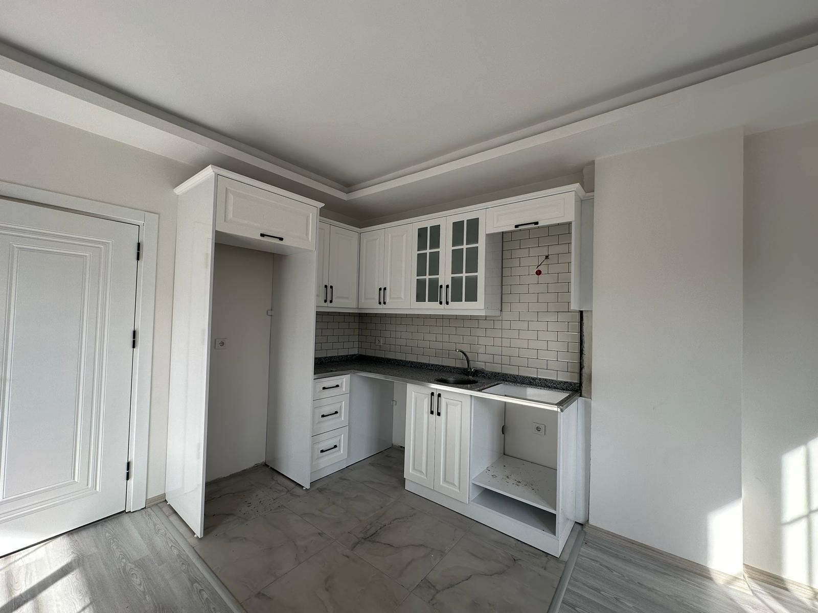 SATILIK DAİRE 1+1 ALATA ERDEMLİ MERSİN  resmi