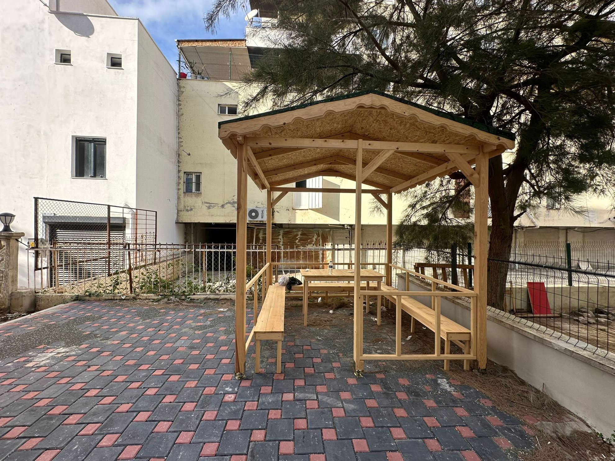 SATILIK DAİRE 1+1 ALATA ERDEMLİ MERSİN  resmi