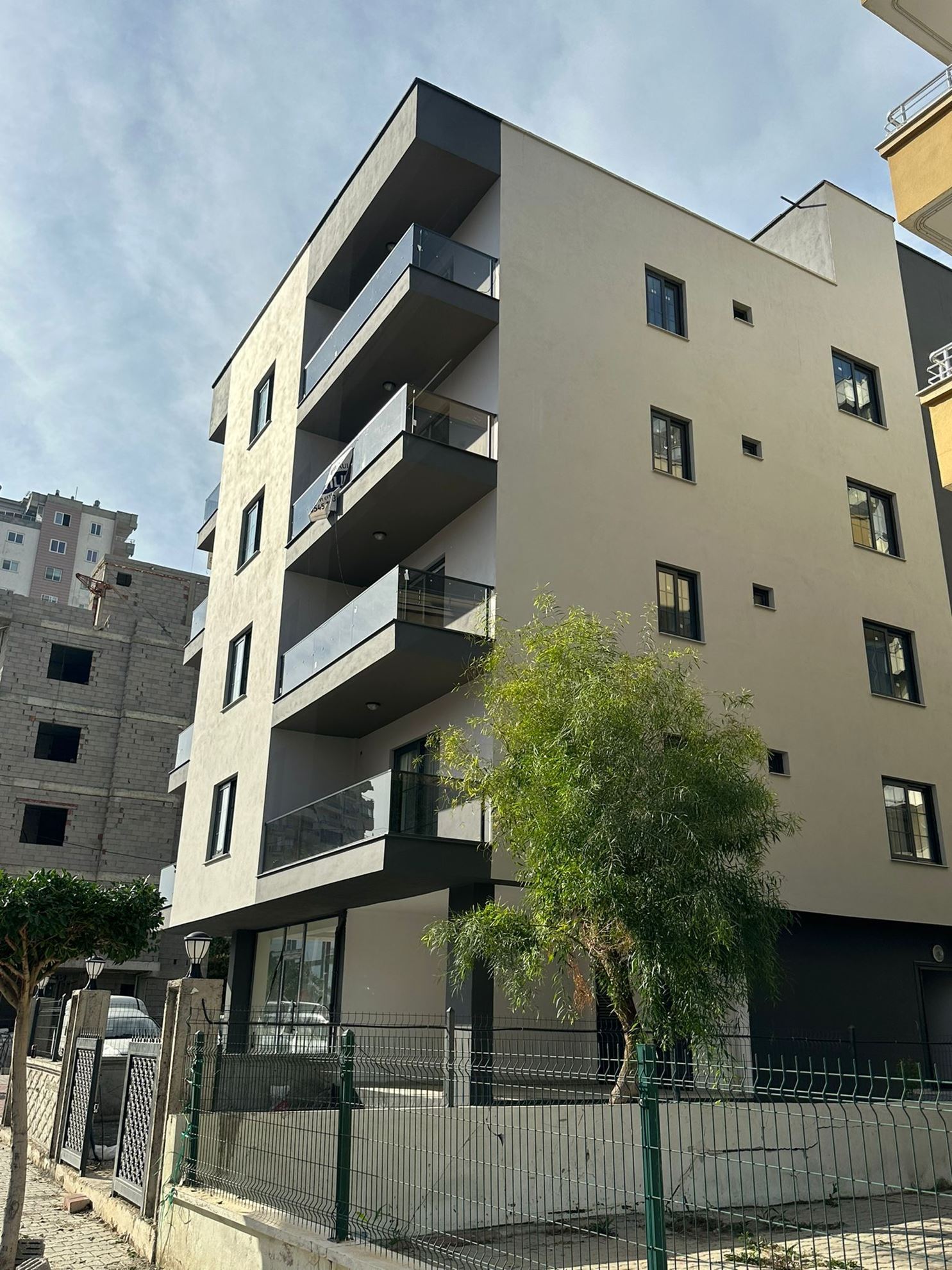 SATILIK DAİRE 1+1 ALATA ERDEMLİ MERSİN  resmi