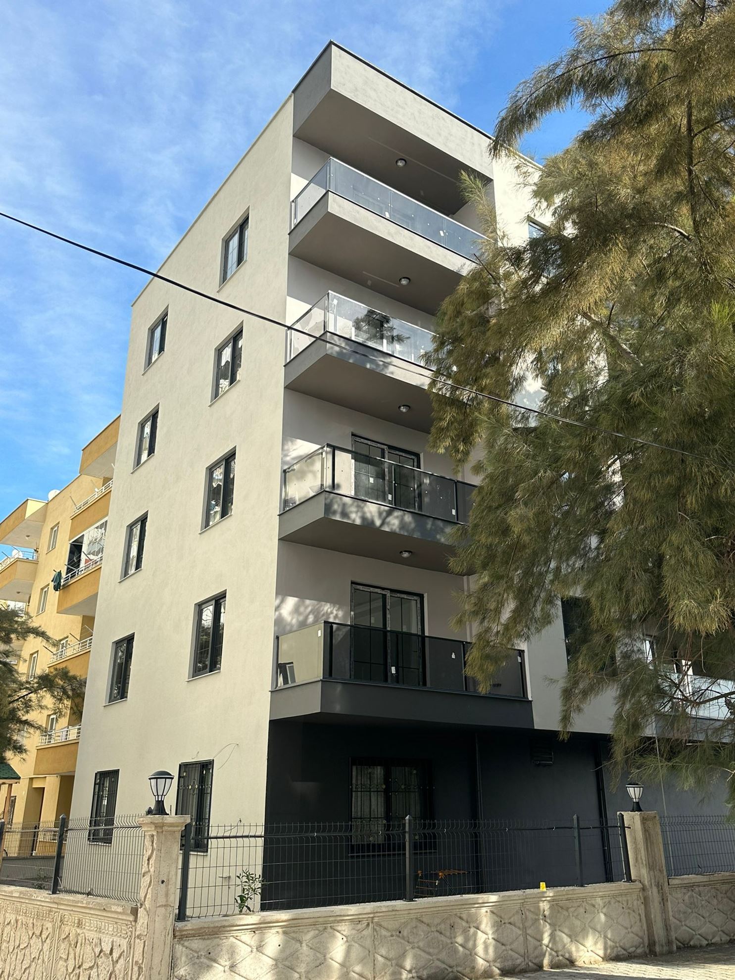 SATILIK DAİRE 1+1 ALATA ERDEMLİ MERSİN  resmi