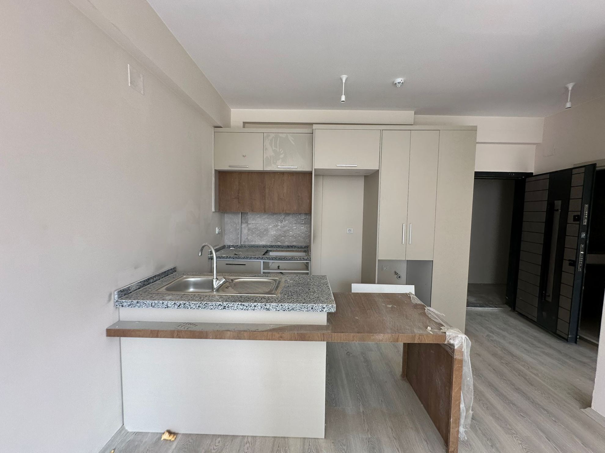 SATILIK 1+1 SIFIR DAİRE AKDENİZ MERKEZ ERDEMLİ resmi